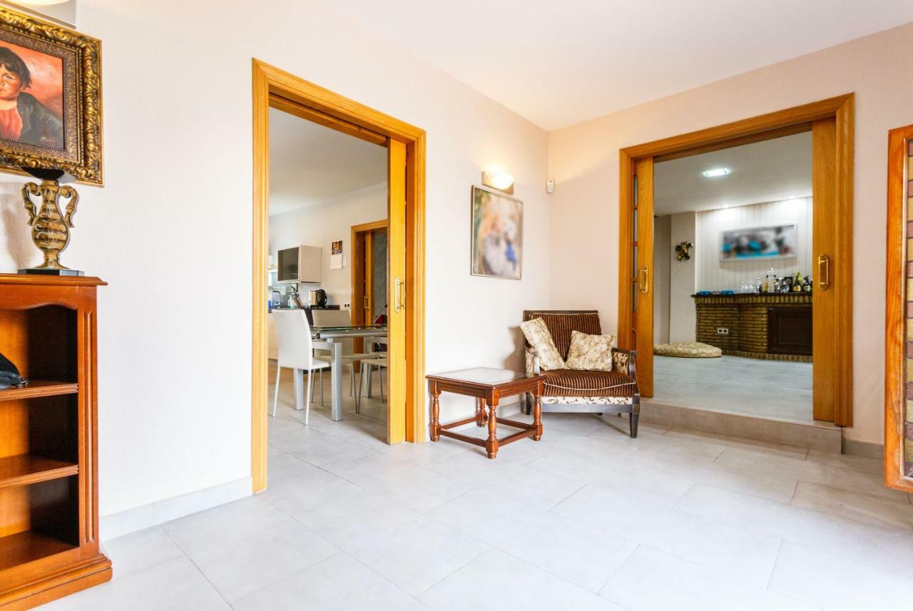 Divi Apartments Villa Reyes Майрена дел Алхарафе Екстериор снимка