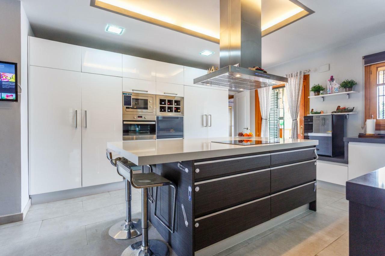 Divi Apartments Villa Reyes Майрена дел Алхарафе Екстериор снимка