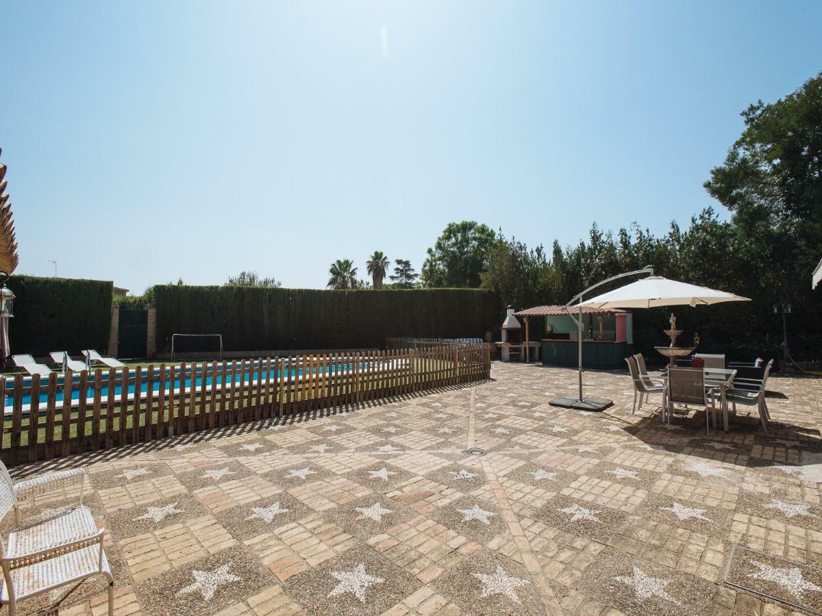 Divi Apartments Villa Reyes Майрена дел Алхарафе Екстериор снимка