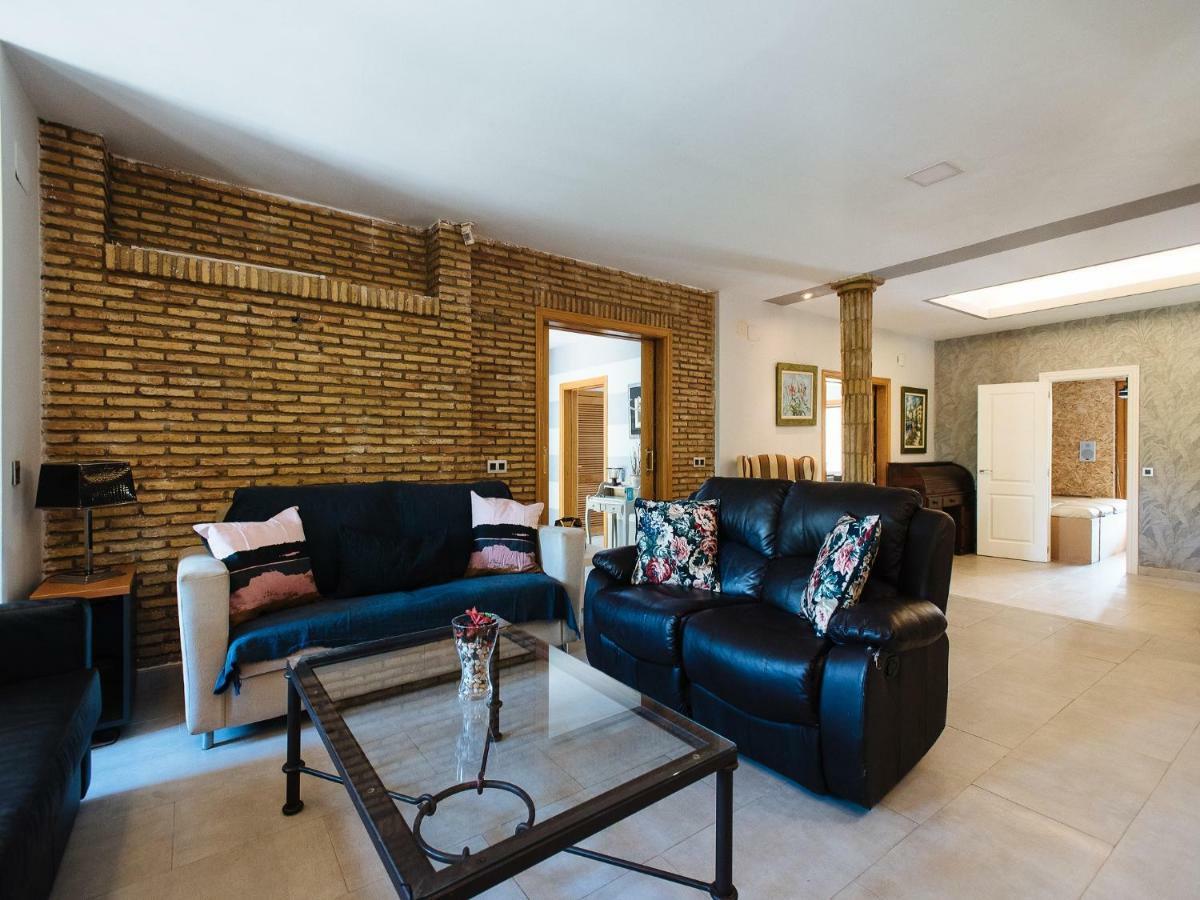 Divi Apartments Villa Reyes Майрена дел Алхарафе Екстериор снимка